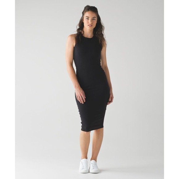 lululemon athletica Dresses & Skirts - Lululemon Picnic Play Black Criss Cross Back Midi Dress Size 6